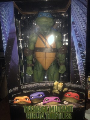 *NEW* NECA Teenage Mutant Ninja Turtles Leonardo 1/4 Figure