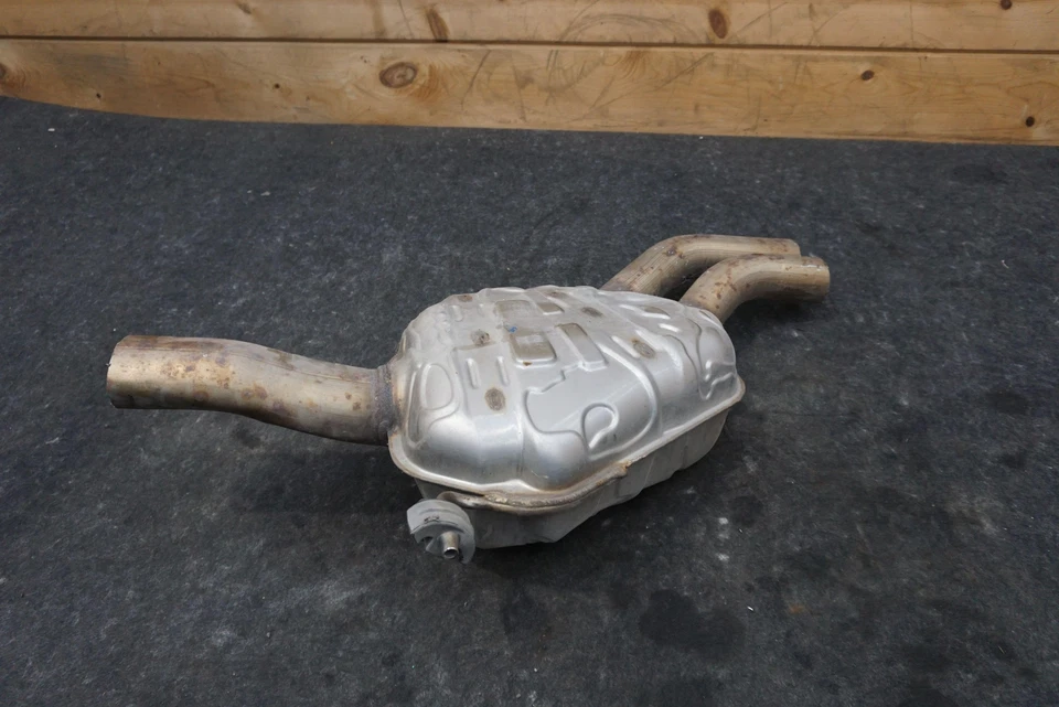 Resonador silenciador medio intermedio escape trasero 4M0253411H Audi Q7 4M 2017-19 Foto 2 de 4