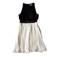 NWT Halston Heritage Pleated Georgette Black & Eggshell Colorblock Dress 8 $445
