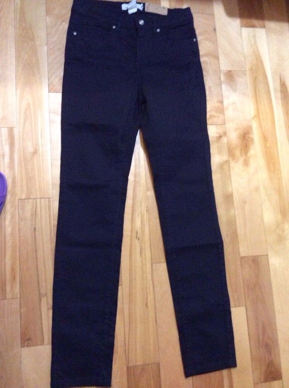 H&M Slim Jeans Size 6 Navy...