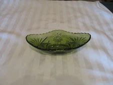 Vintage Anchor Hocking EAPC Green Banana Gravy Boat Bowl - Star Of David Pattern