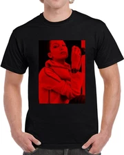 Bella Hadid - Celebrity (dark Fashion) T Shirt