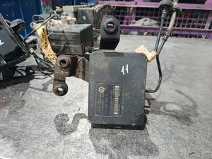 VW Golf IV 1J ABS Block Hydraulikblock Steuergerät 1C0907379C 1J0614117E