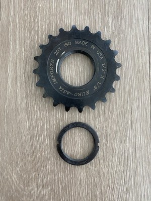 Euro-Asia Imports 20T 1/2x1/8 Track Fixed Gear Cog and Dura-Ace Lockring