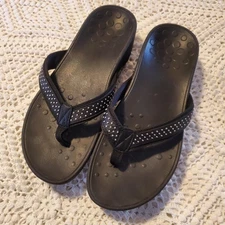 Vionic Sandals Women 8 Black Flip Flops Silver Stud Thong Comfort Orthotic Shoes