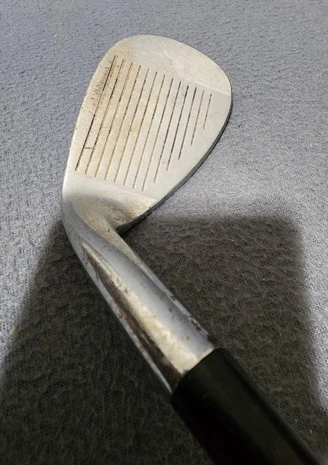 MIZUNO FALDO NF GAP WEDGE 52* Foto 4 de 4