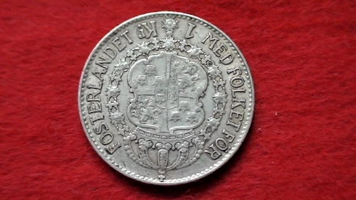 Sweden 1939-G 1 Krona Gustaf V. .800 SILVER ; 7.50 grams; KM#786.2