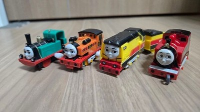 Thomas Capsule Plarail Gina Nia Rebecca Rosie Wind Up Girl 4 Car Set