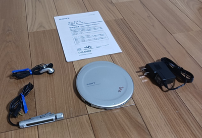 SONY D-EJ2000 Walkman portable CD player CD-R/RW Digital Audio SONY D-EJ2000 Walkman portable CD player CD-R/RW Digital Audio