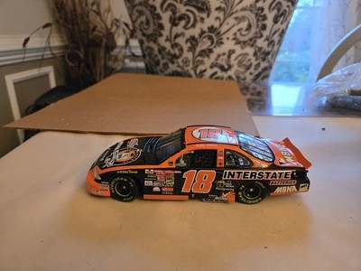 Bobby Labonte #18, 2001 Grand Prix. Interstate Batteries/Cal Ripkin Farewell