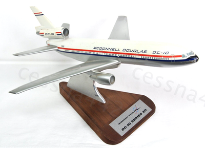 PACMIN Vintage McDonnell Douglas DC-10 Series 30 Aircraft Model
