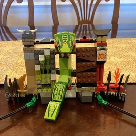 LEGO Ninjago 9558 Training Set 100% Complete MINT! w 1 Kai Minifigure 2 Manuals