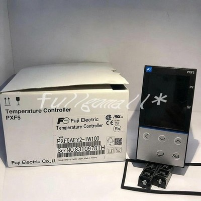 1PCS Neu FUJI PXF5AEY2-1W100 Temperature Controller