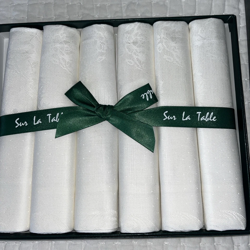 Sur La Table Domestique Linen Cotton Tablecloth And Napkin Set White Damask - Image 4 of 4