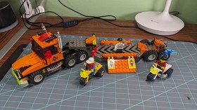 LEGO Island Xtreme LOT of 7 Sets USED SEE DESC 6740 6739 6738 6737 6736 6735