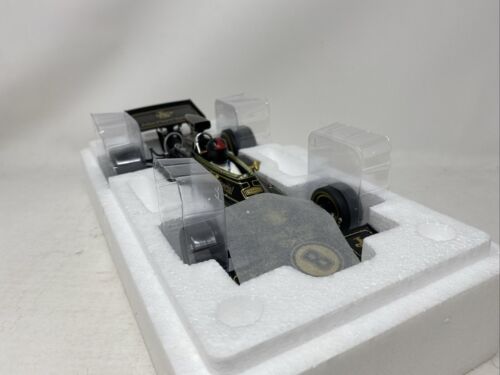1/18 Lotus 72D E. Fittipaldi GP di Gran Bretagna JPS 1972 Quartzo/A Model F1 Formula 1 - Foto 3 di 11