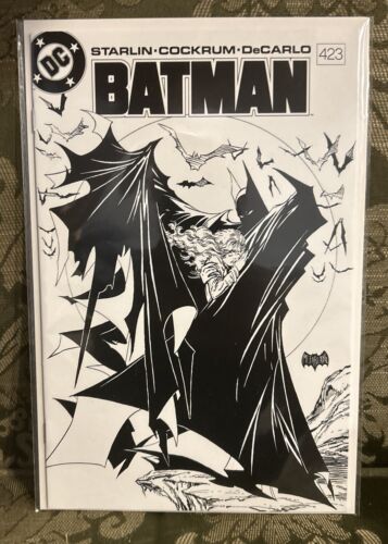 Batman #423 McFarlane B&W Exclusive Variant - Afbeelding 1 van 5