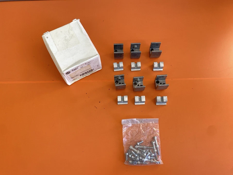Allen Bradley 1401-N53 Fuse Clip 1 Kit - Image 2 of 4