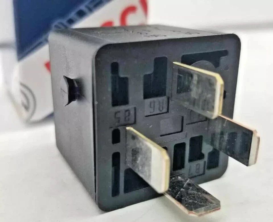 Relé de bomba de combustível Bosch para BMW 733i 840Ci 850Ci 850i E23 E24 E28 E30 Bavari M3 M6 - Imagem 4 de 4