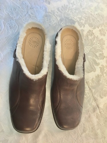 Warm size 10.5 Narrow Ugg Leather Brown Sheepskin Slides Mules Flat Loafers - Picture 2 of 8