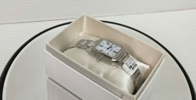 SEIKO LUKIA SSVW209 Grow Solar White Square Watch Women Sapphire