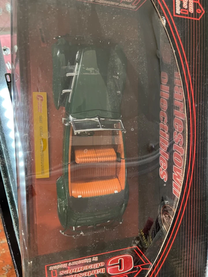 1:18 sacle 1937 Cord 812 Supercharged Charlestown Collectibles MIB - Image 2 of 3