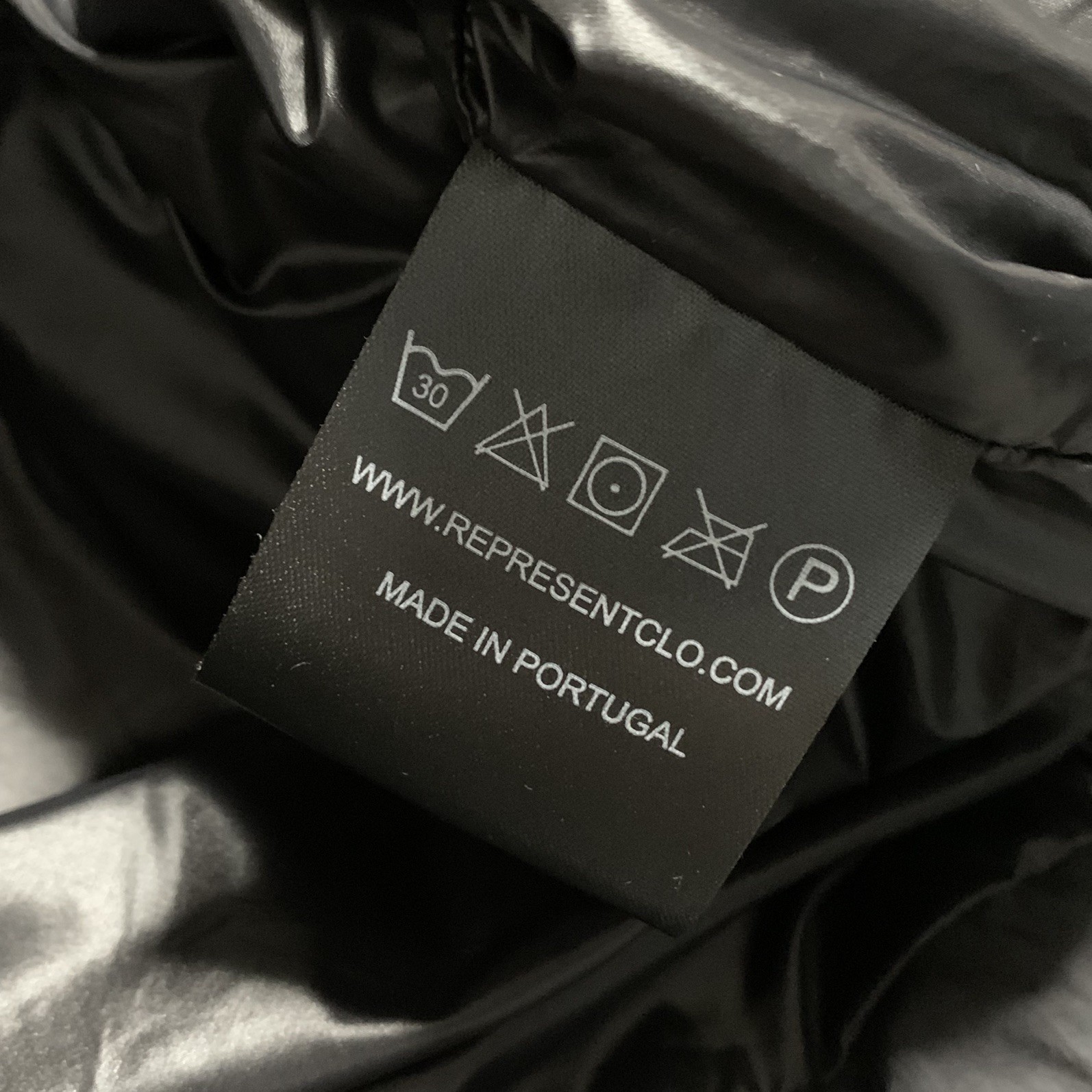 Represent Small Puffer Jacket Initial Lightweight… - image 8