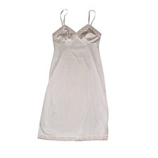 Vanity Fair Full Slip Womens Size M White Lace Trim Adjustable Straps