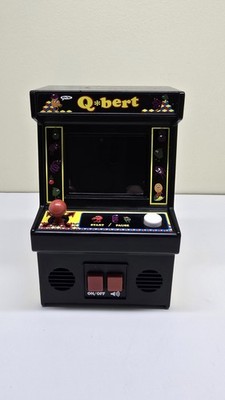 Q*bert Handheld Classic Arcade Game 2016 Mini Cabinet Game - Tested & Works