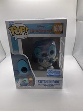 Funko Pop Disney Lilo & Stitch Stitch in Robe Exclusive #1608 + Protector