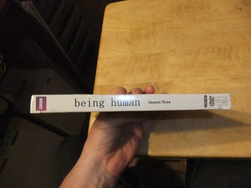 2011 Being Human: Season Three DVD 3-Disc Set BBC TV New Sealed VAMPIRE WEREWOLF - Afbeelding 4 van 4