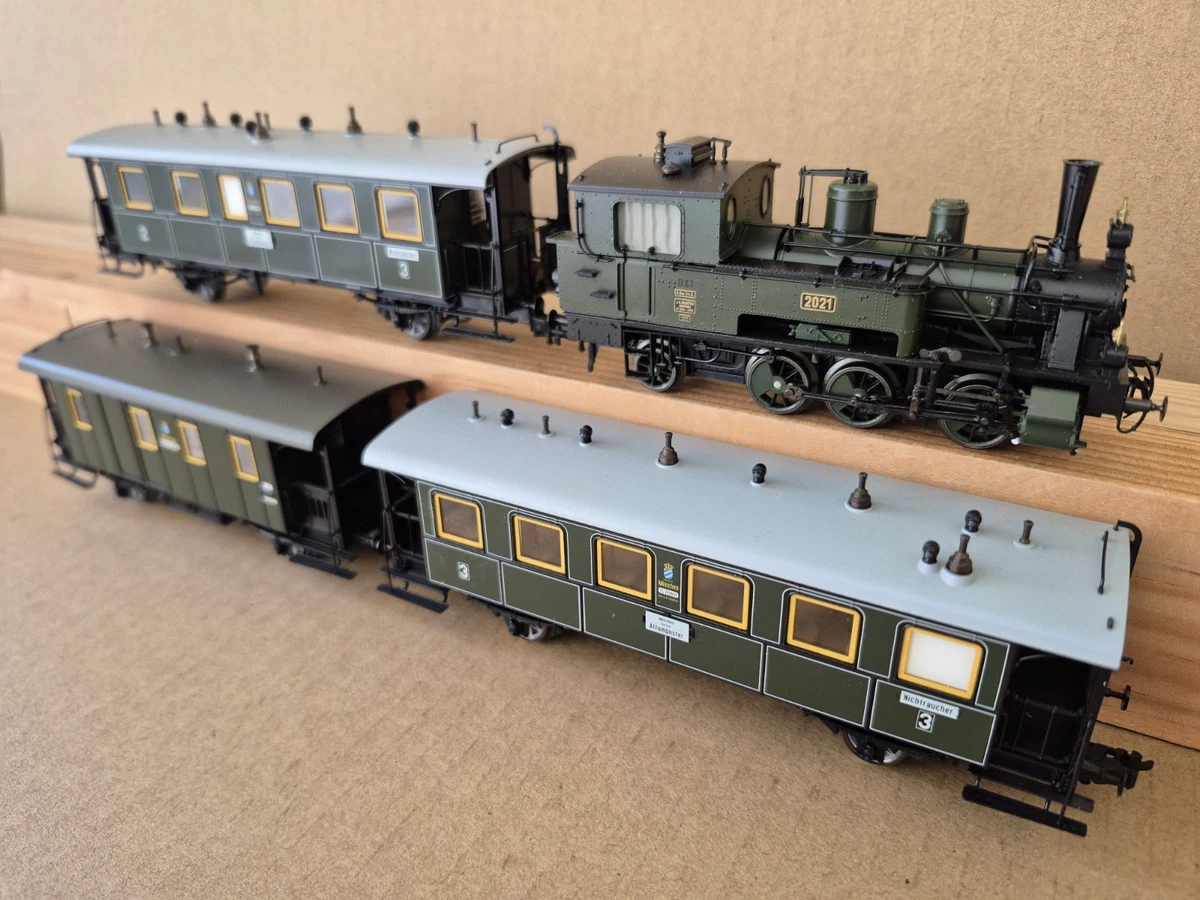 Märklin 81875 – Kit De Démarrage Transport De Marchandises – Locomotive Diesel BR 285 – Échelle Z – Modèle Ferroviaire Miniature