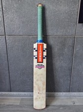 Gray-Nicolls Quantum Storm SH Cricket Bat