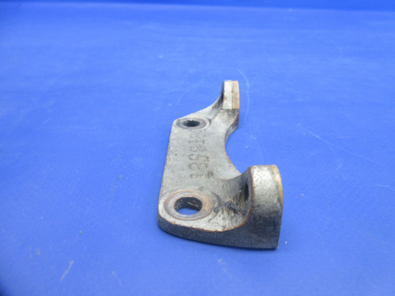 Beech 18 Carburetor Adapter Brace P/N 18S9182 LOT OF 5 (0725-843)