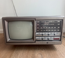 Vintage General Electric GE Portable TV AM/FM Radio 7-7150B - 1986- Tested Works