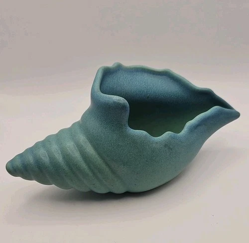 Vtg MCM 70's Van Briggle Pottery Blue Teal Turquoise Ombre Style Conch Shell 9"