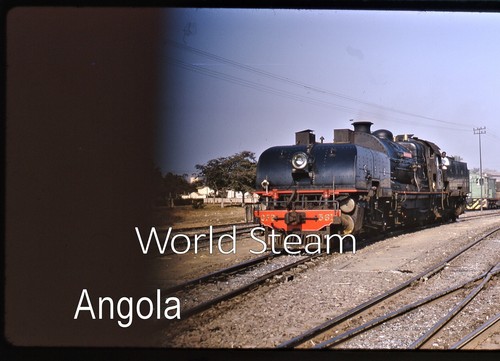 ANGOLA STEAM LOCOMOTIVES 1973 at various locations 10 x 35mm colour slides. - Picture 2 of 12