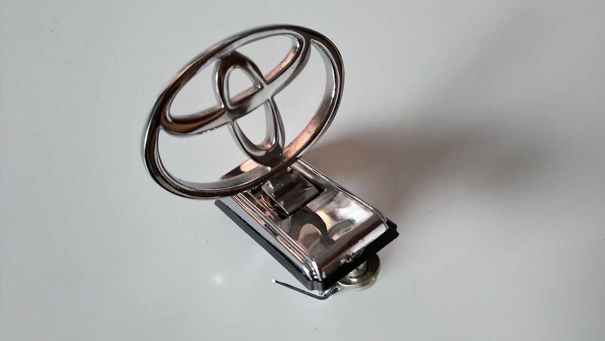 Series hood Emblem fits Toyota Land Cruiser 70 Series hood Emblem