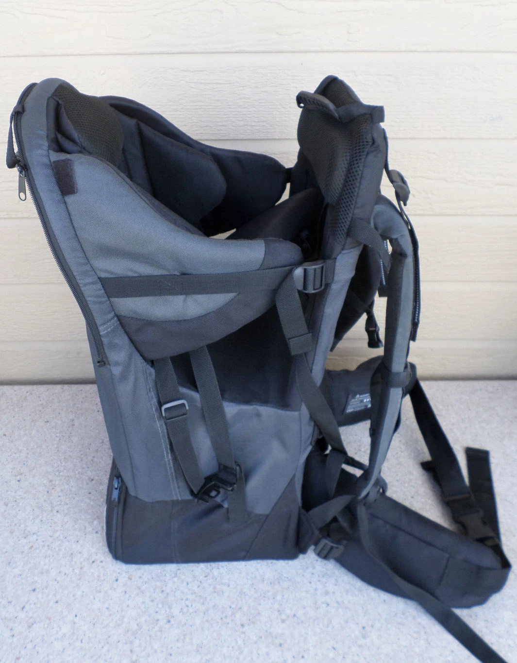 Clevr Plus Black Baby/Infant Backpack child carrier