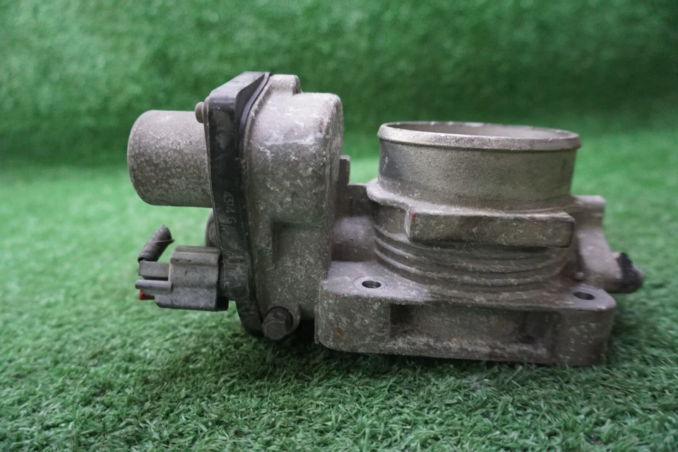 Ford Explorer 2005 4,0 L carrocería del acelerador OEM 3L5EAD Foto 4 de 4