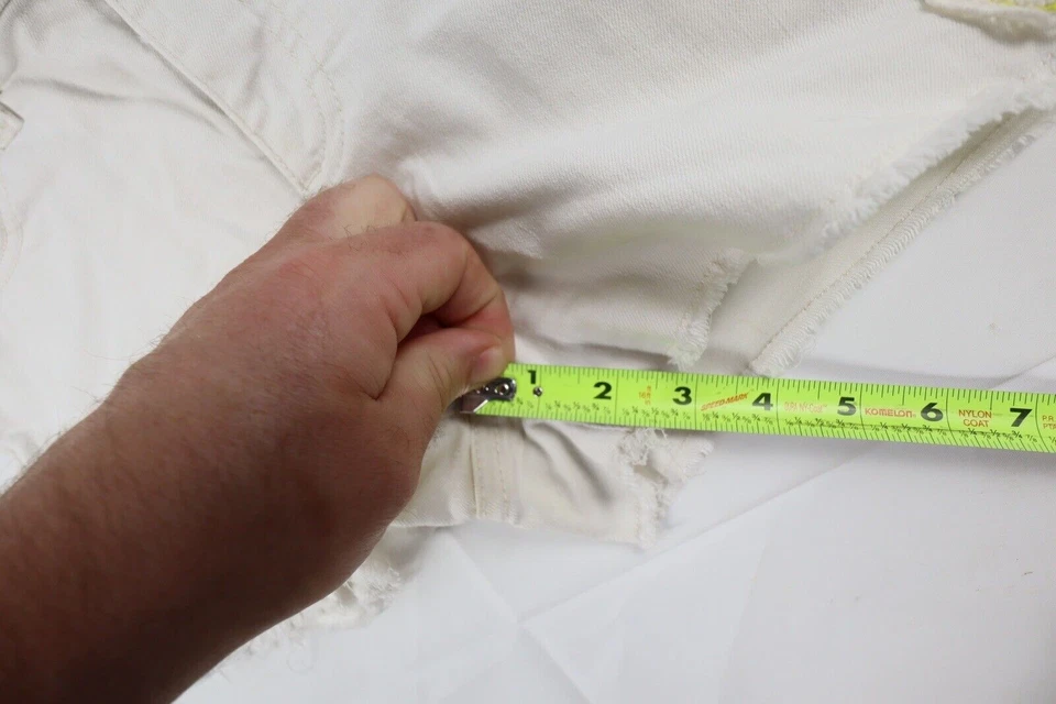 Pantalones Cortos Lauren Conrad Para Mujer 10 Vaqueros Blancos Crochet Diseño Floral Corte Foto 4 de 4