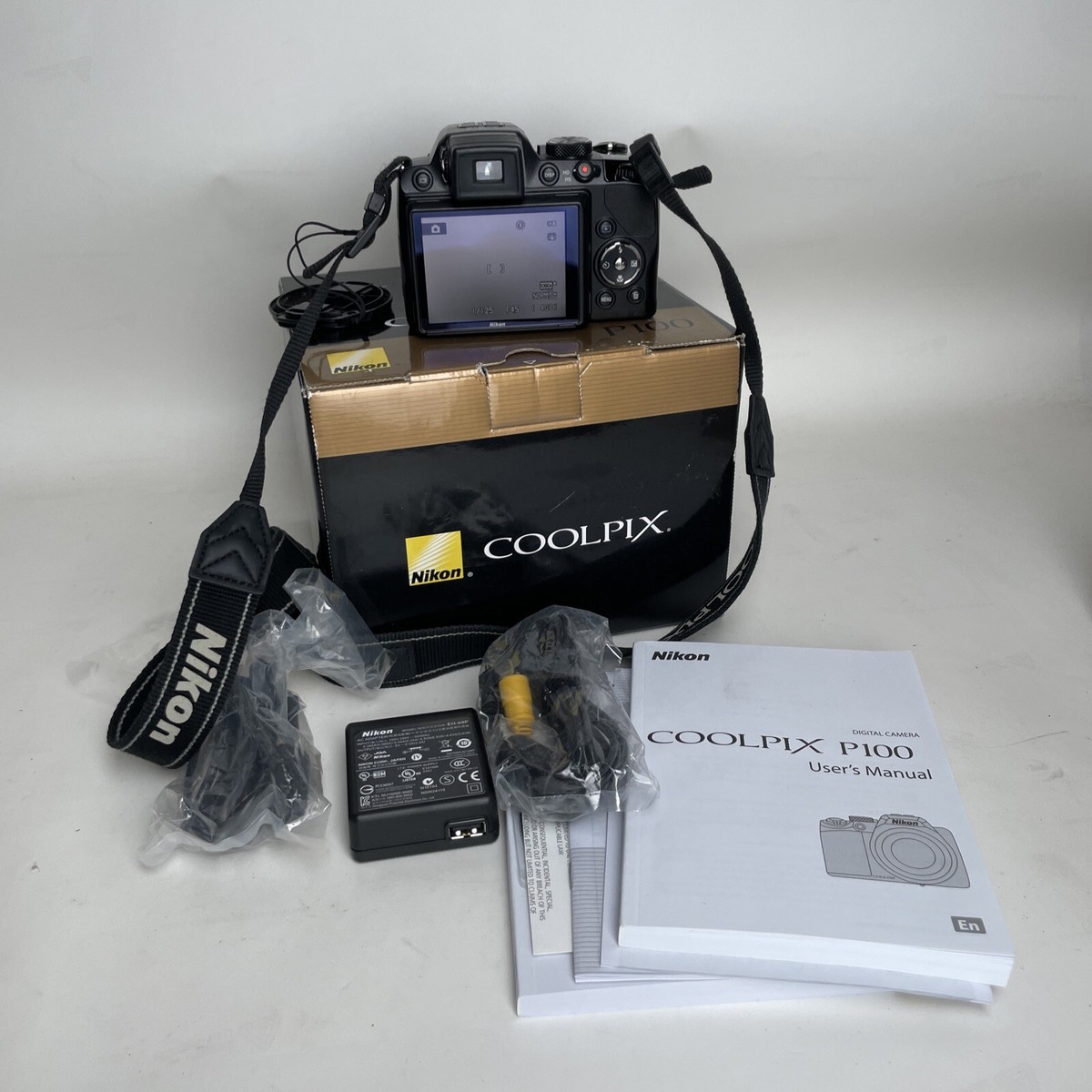 Nikon Coolpix P100 SLR Style Digital Bridge Camera 26x Zoom