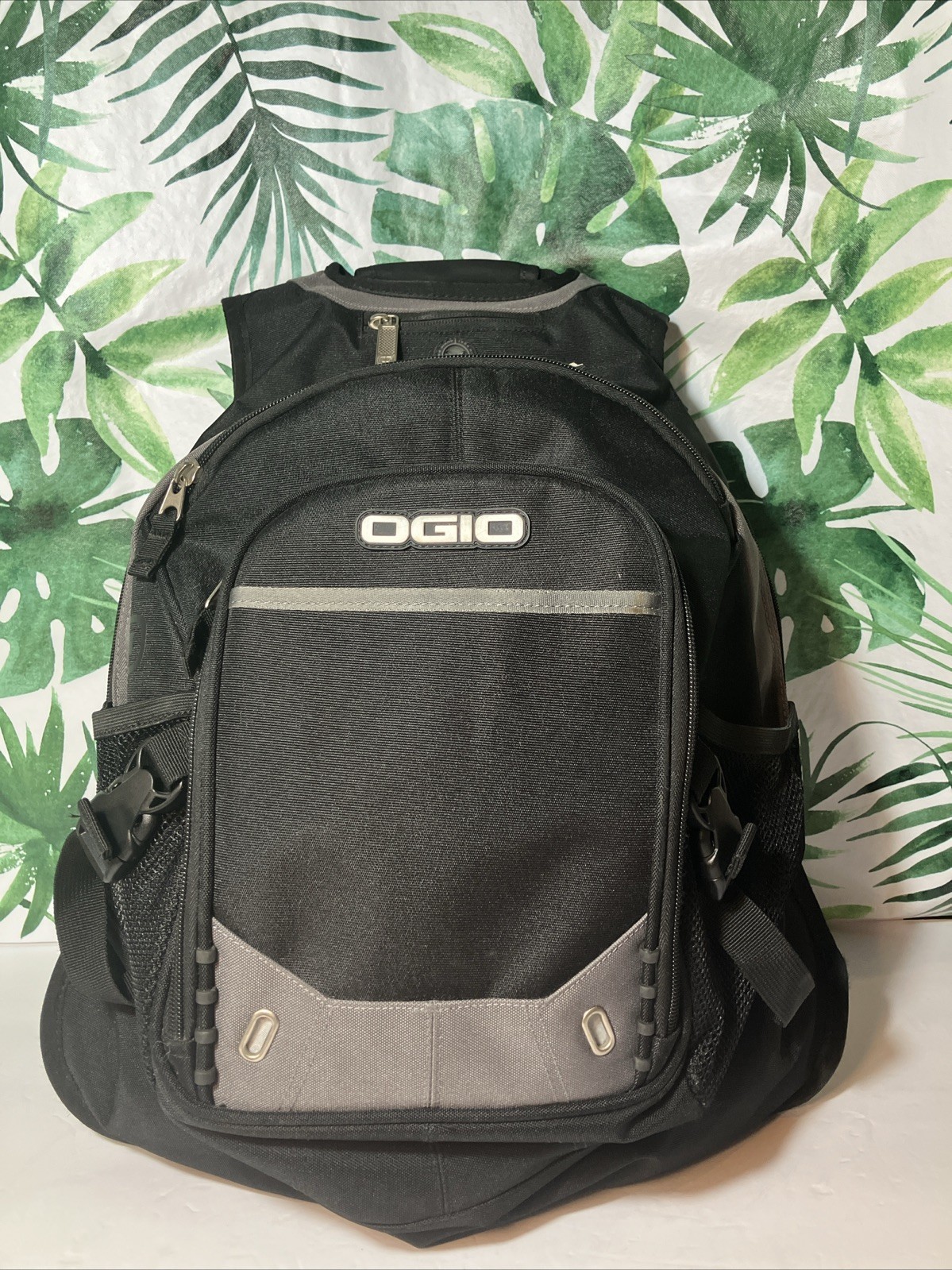 Weatherproof Black Nice