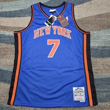 Carmelo Anthony Card and Memorabilia Guide 23