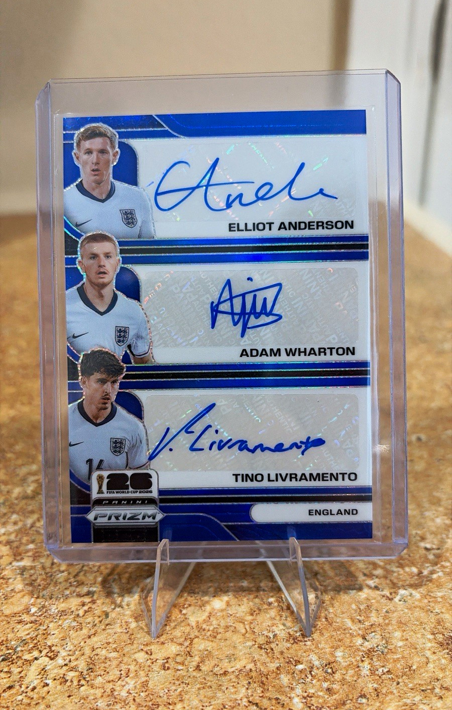 Panini 2026 Prizm FIFA WC Trio Signatures England Triple Auto Blue /3 TS-EAT