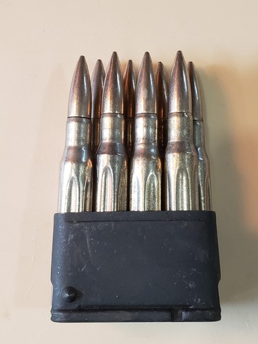 USGI M1 Garand Enbloc Clip and 8 Vintage Danish Surplus 30/06 Snap Style Caps