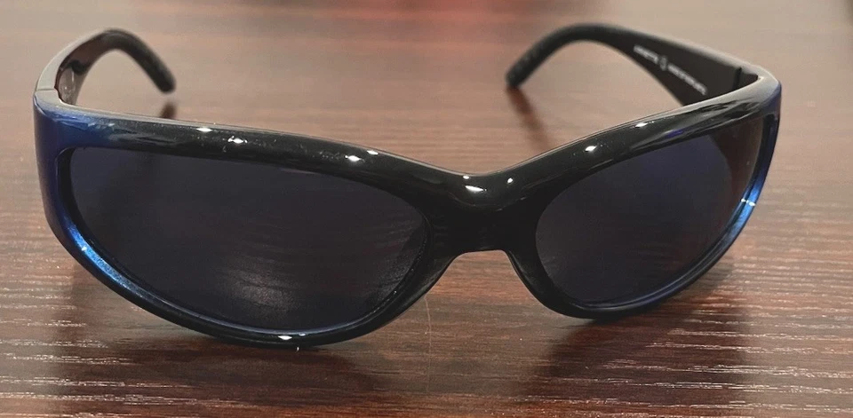 Gafas de sol unisex ARNETTE AN4302 281880 Catfish negras graduadas metal azul oscuro 62 Foto 4 de 4