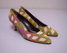 Vintage PANCALDI Bright Multi Colored Printed Linen Pumps Heels 6.5 M