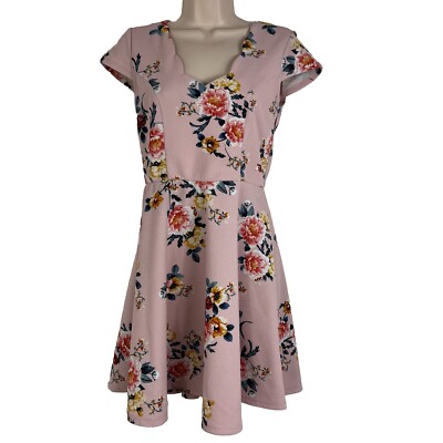 Three Pink Hearts Dress Women's Medium Short Sleeve Above Knee Floral A-Line
