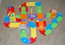 go go smart wheels chug & go railroad